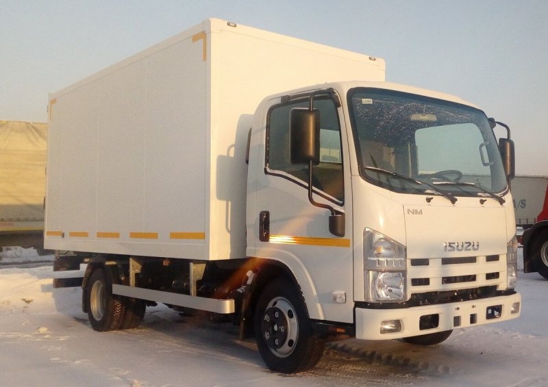 Isuzu nmr85h 3.5 т