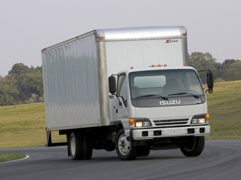 Isuzu фургон 3 тонны