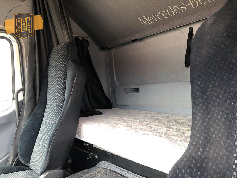 Mercedes Atego 2021 салон