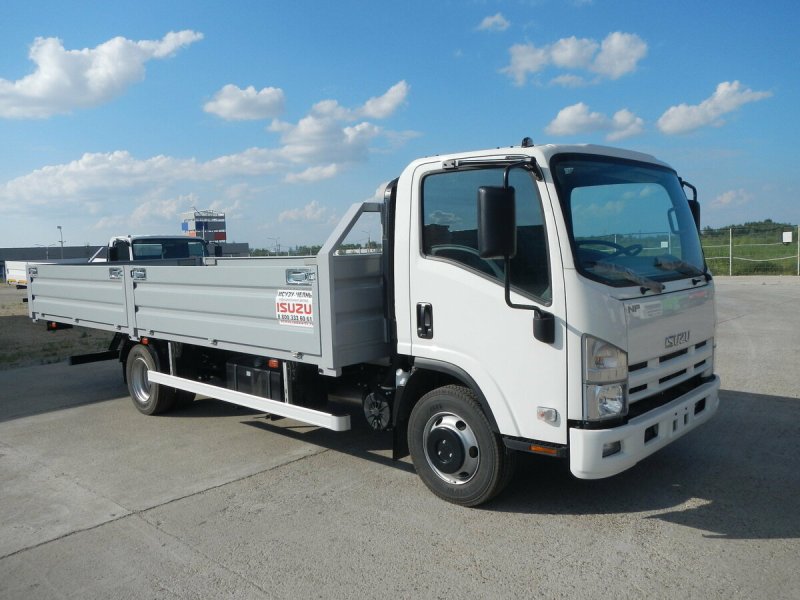Isuzu 75 бортовой