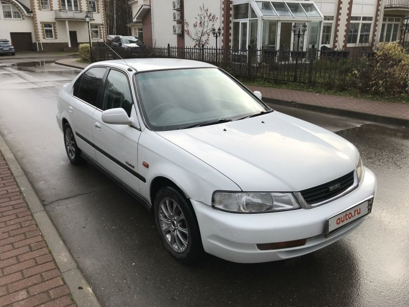 Isuzu Gemini 1998