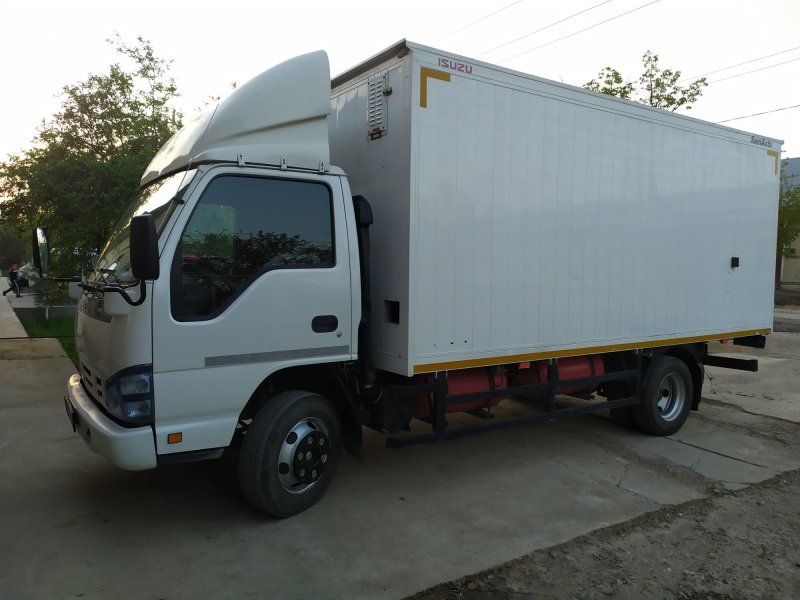 Isuzu 5 тонн narxi