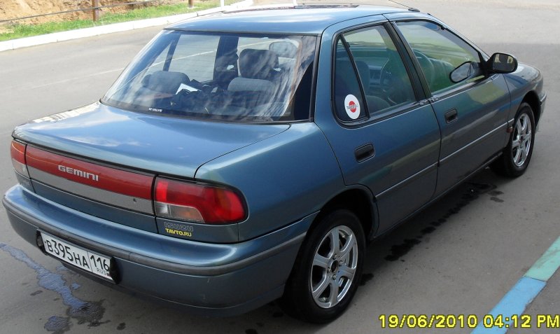 Isuzu Gemini 1993