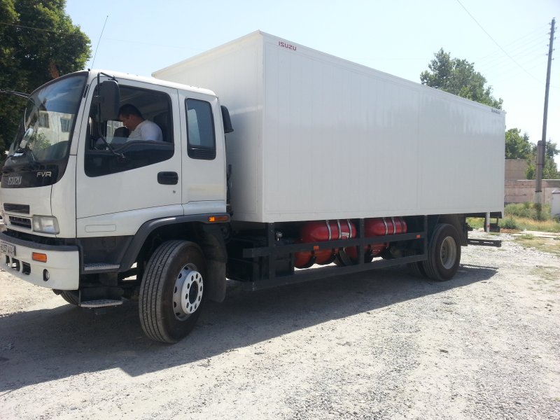 Isuzu FVR 33 бортовой