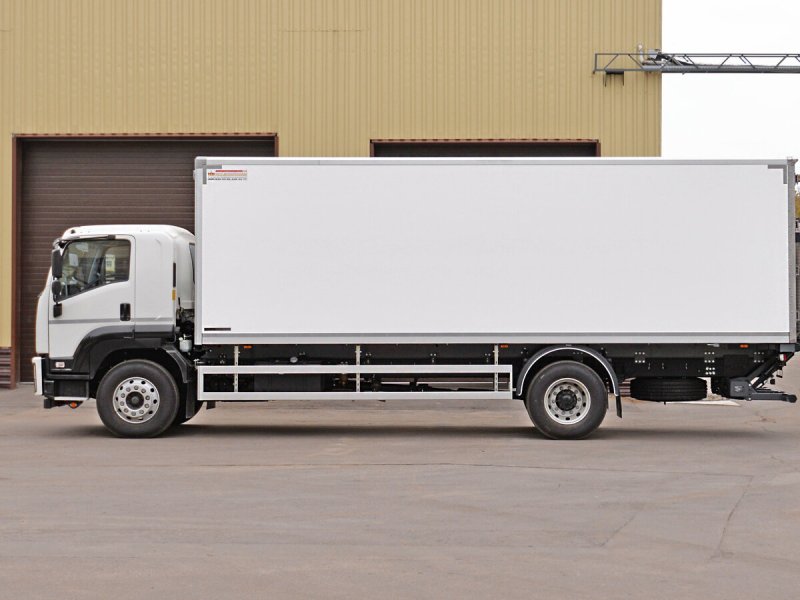 Isuzu fvr34 промтоварный фургон