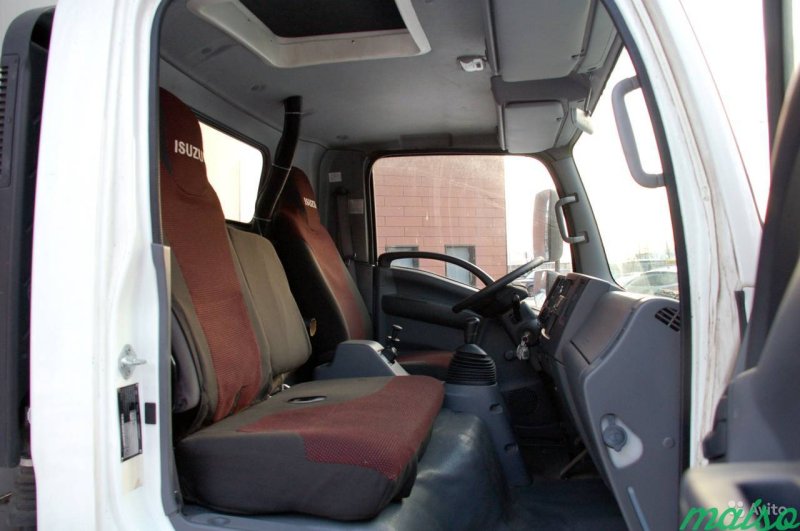 Isuzu nqr75 спальник