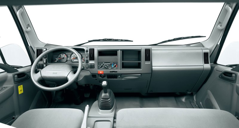 Isuzu Elf 7.5 кабина