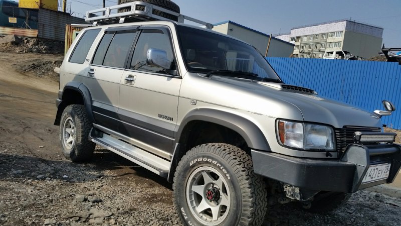 Isuzu Bighorn 285 75 16