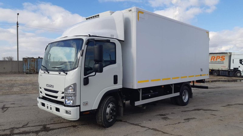 Исузу NQR 90 фургон