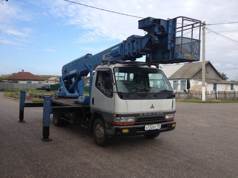 Автовышка 22 метра Hino Aichi sk22a