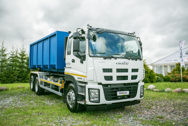 Isuzu Giga CYZ