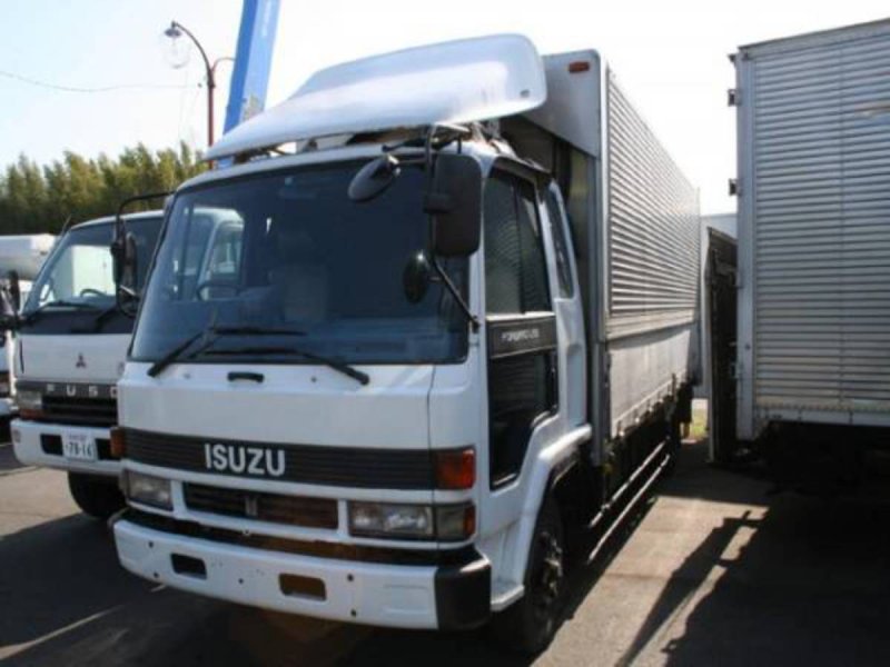 Isuzu forward frr32l1 фургон