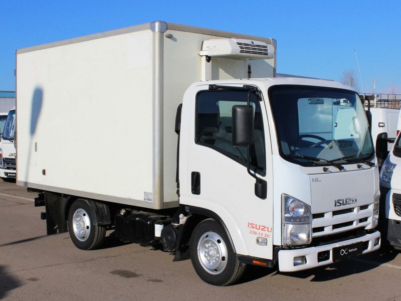 Isuzu Elf nqr75 рефрижератор