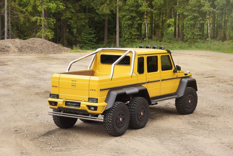 Mercedes Benz g63 6x6