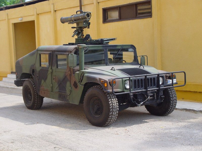 Hummer h1 армейский