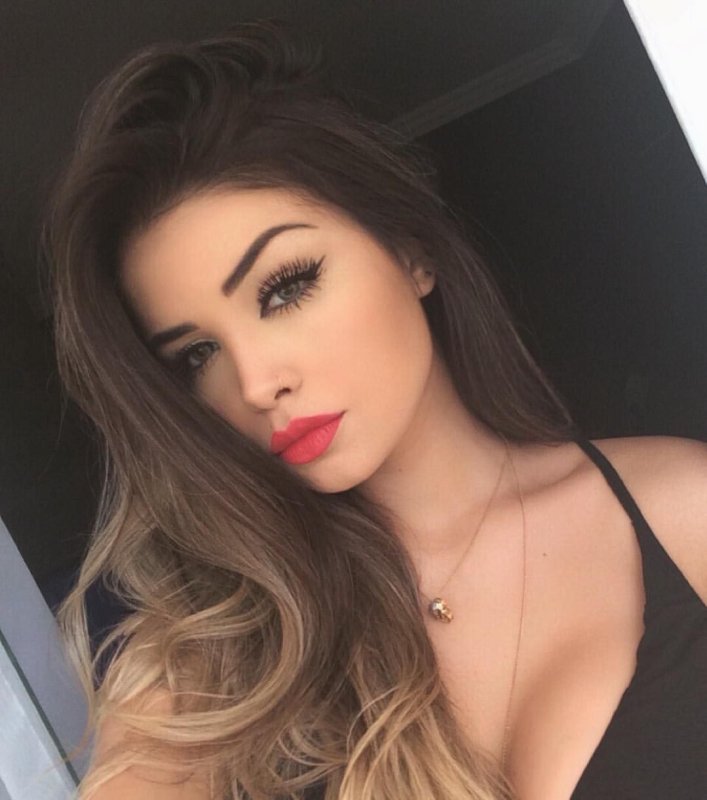 Amanda Hummer Instagrammers