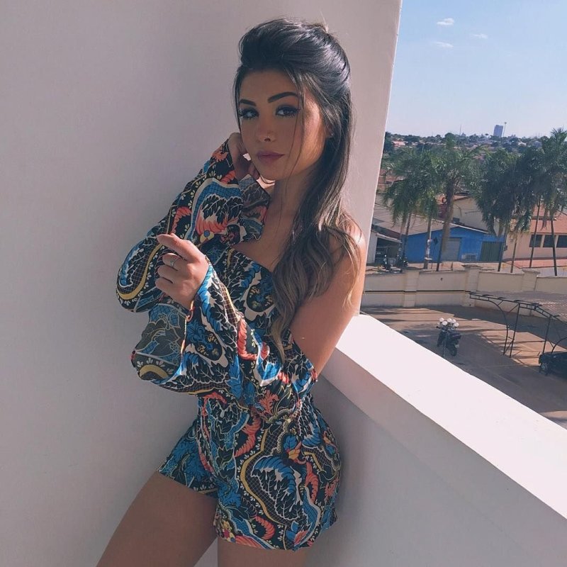 Аманда Хаммер hot