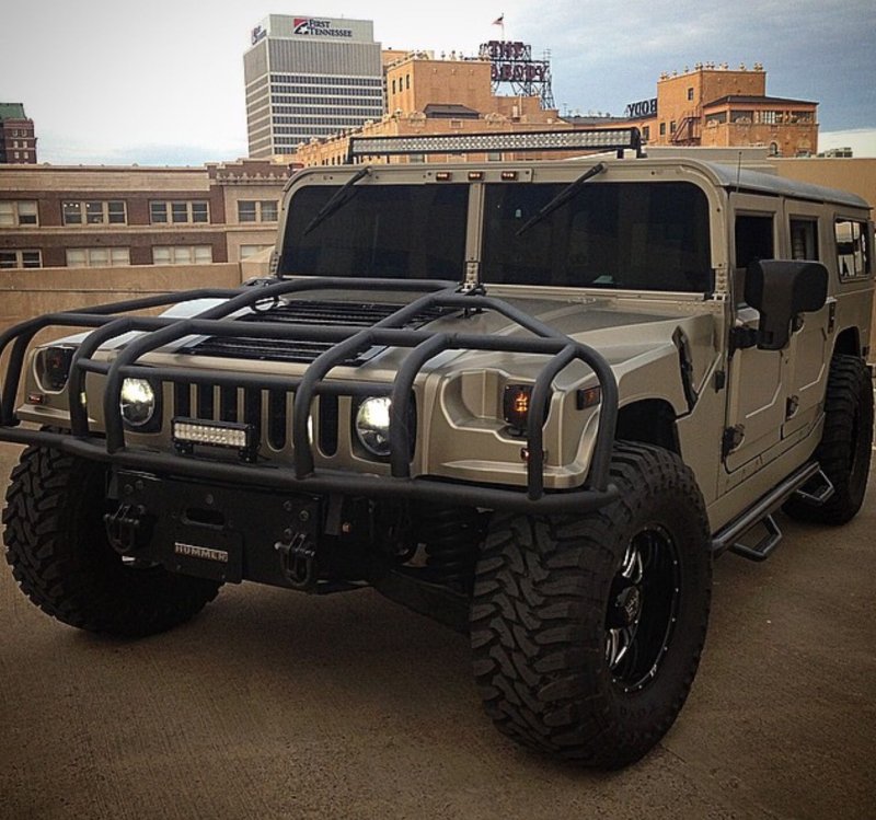 Хаммер h1 Humvee