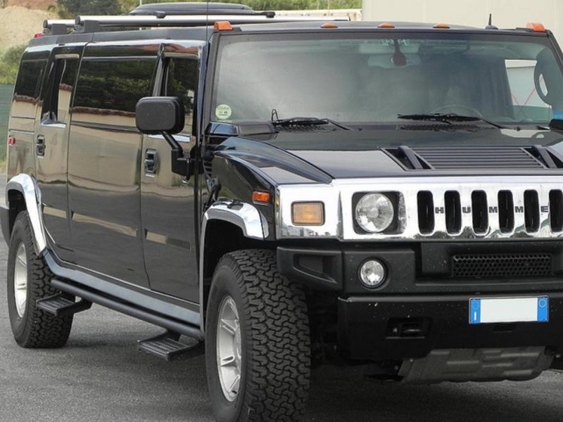 Hummer h2 Limousine ширина