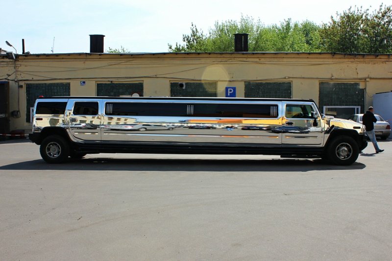 Зеркальный Хаммер лимузин