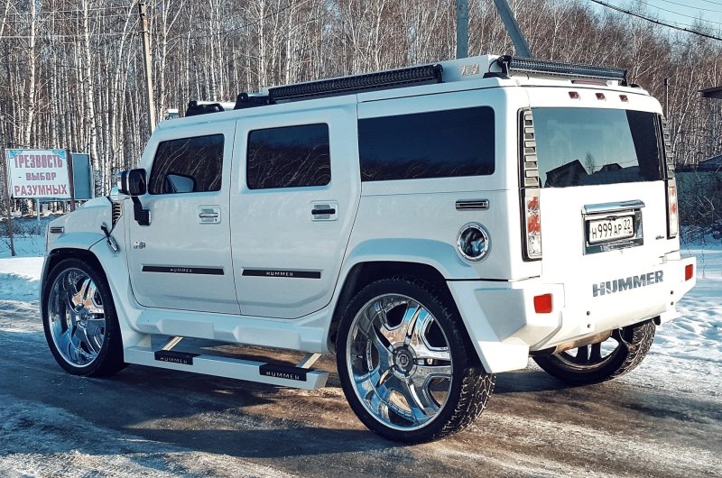 Hummer h2 White Tuning