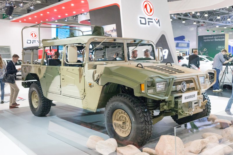 Китайский Хаммер DFM