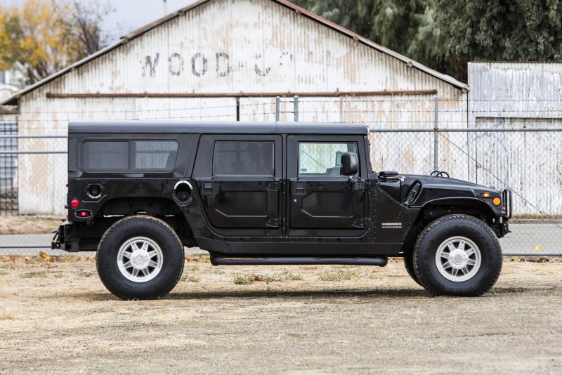 GMC Hummer h1