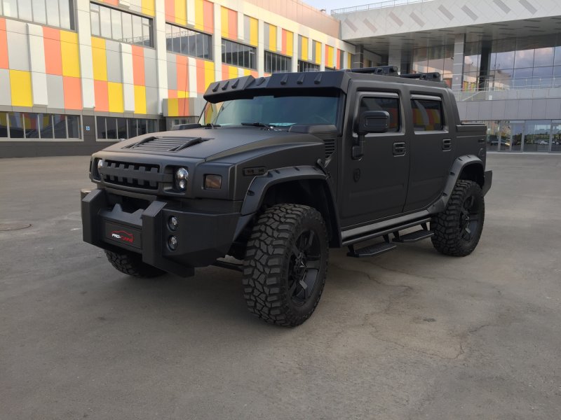 Black Tuning Hummer h2