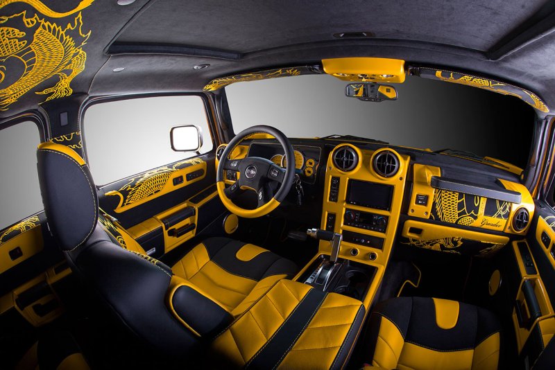 Hummer h2 внутри