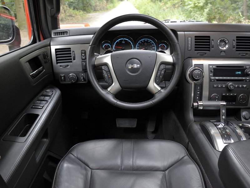 Хаммер h2 2008 салон
