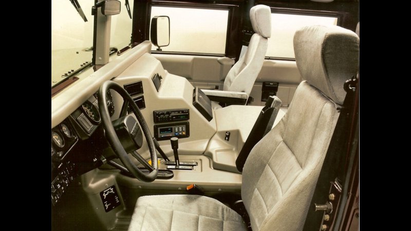 Hummer h1 салон
