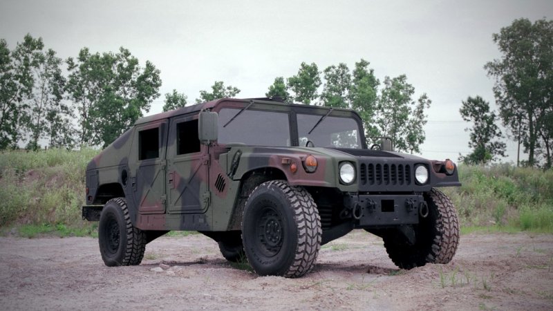 HMMWV m1025