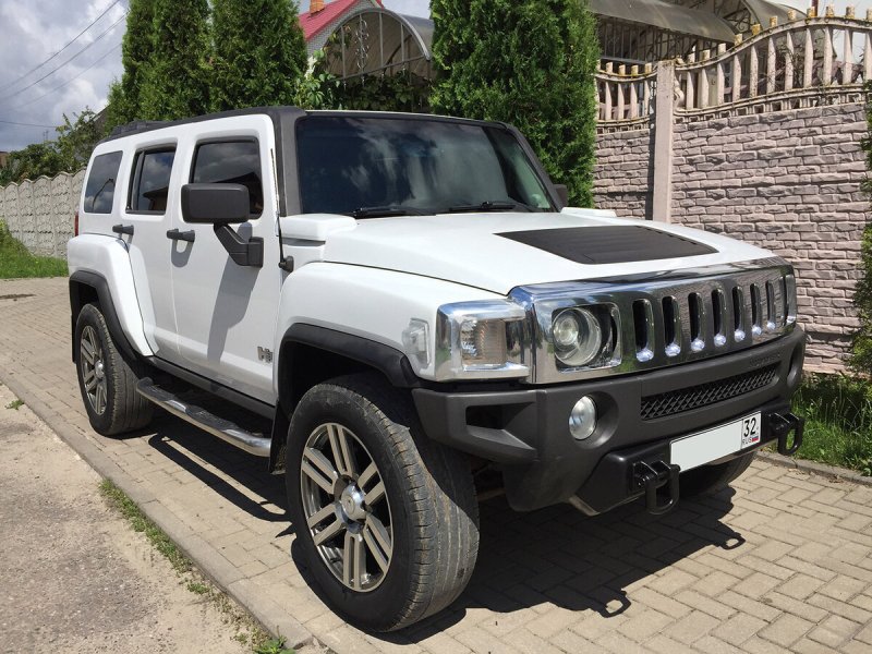 Hummer h3 White
