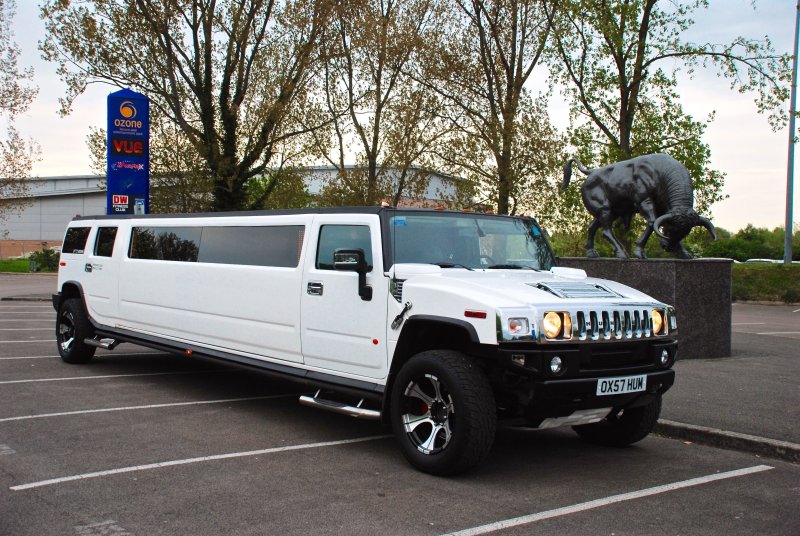 Hummer h8 лимузин