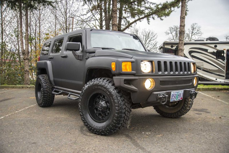Hummer h3 черный Раптор