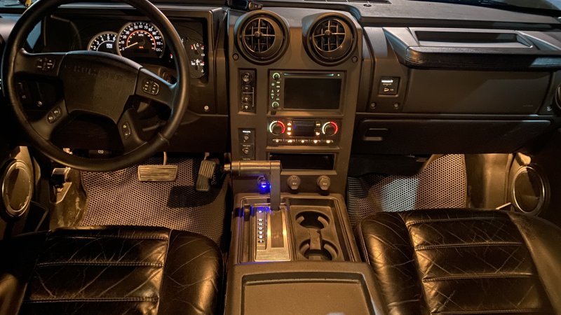 Hummer h2 2021 салон