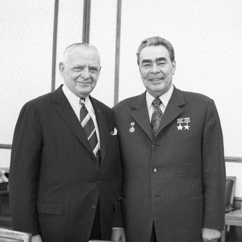 Арманд Хаммер и Ленин
