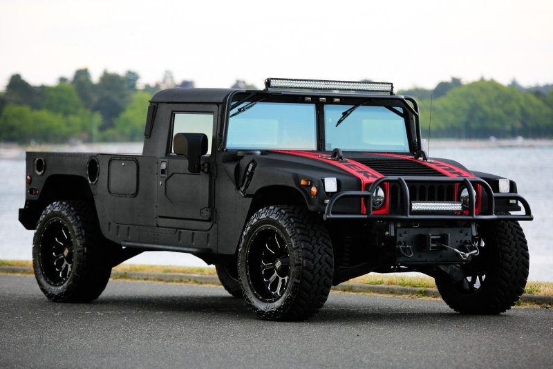 Hummer h1 трехдверный