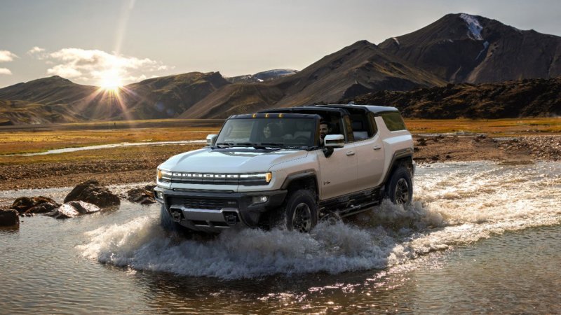 GMC Hummer ev 2024