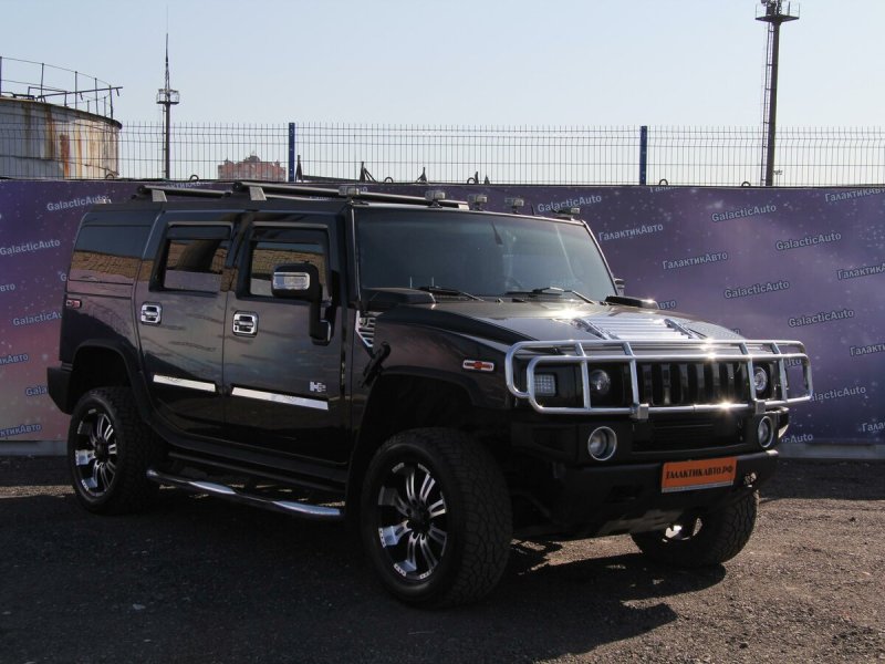 Black Hummer h2 2005