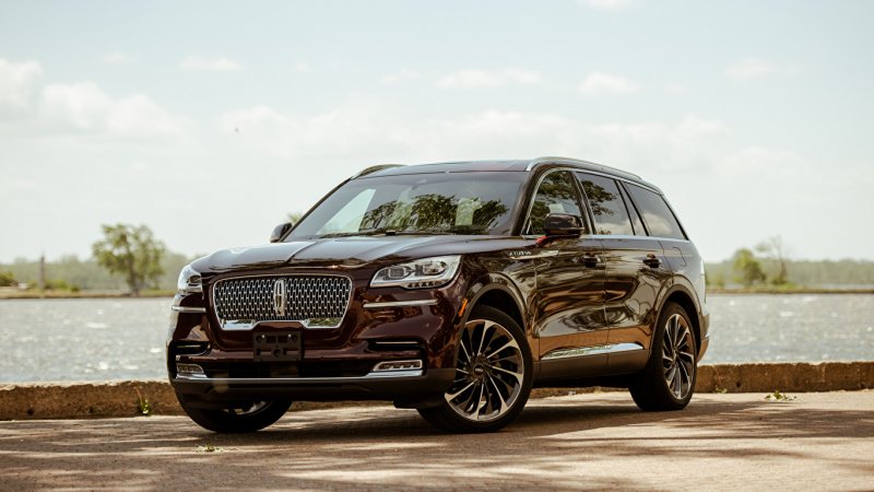 Lincoln Aviator 2020 года