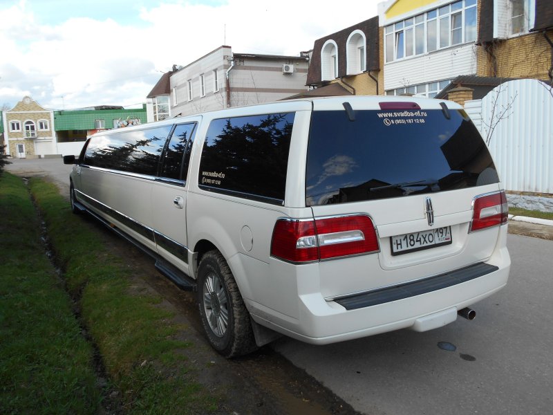 Lincoln Navigator лимузин