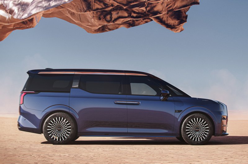Geely представила новый минивэн