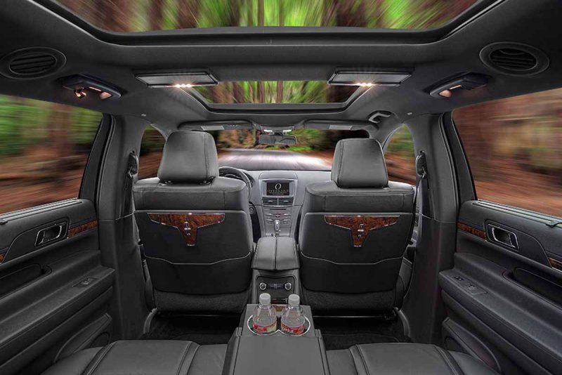 Lincoln MKT Interior