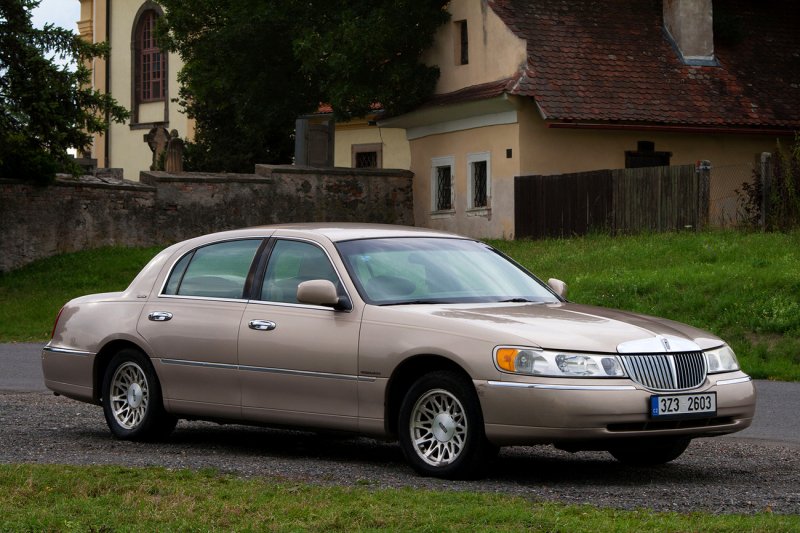 Lincoln Town car 2001