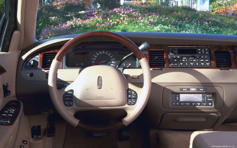 Lincoln Town car 1999 салон