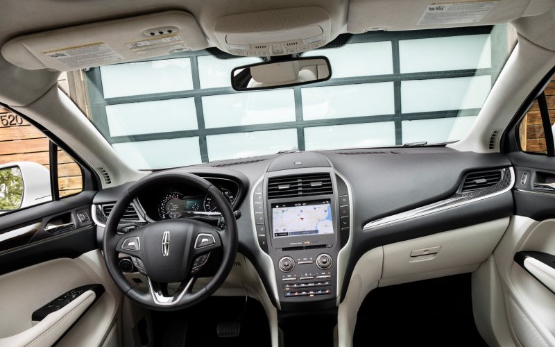 Lincoln MKC 2015 салон