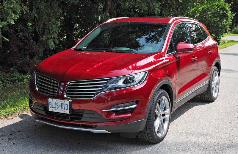 Lincoln MKC 2015