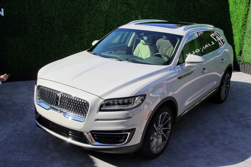Lincoln MKX 2021