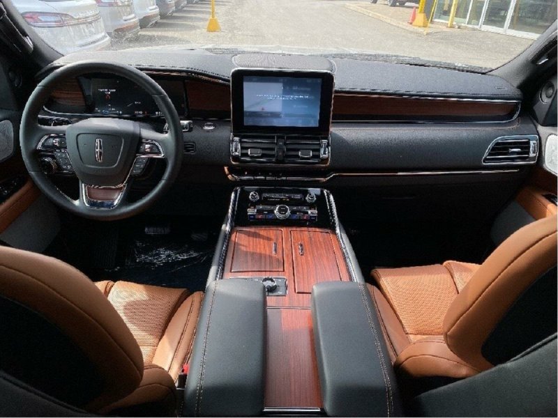 Lincoln Navigator 2020